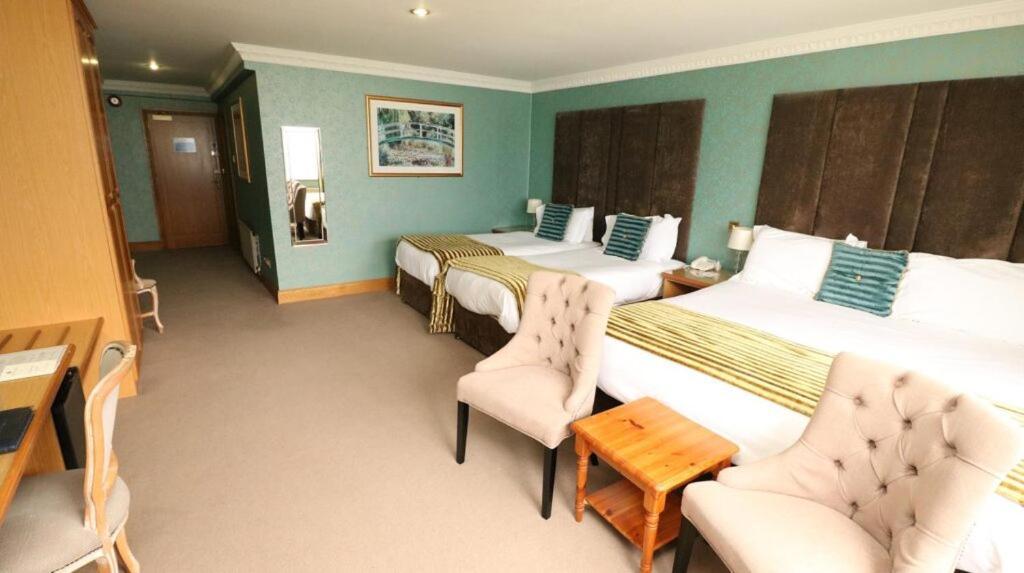 Royal Court Hotel Portrush Kültér fotó